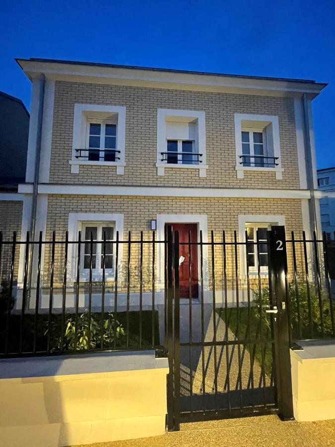 Superbe Villa Au Pied De Disneyland Et Val D'Europe 세리스 외부 사진