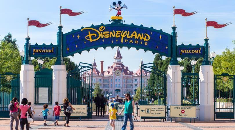 Superbe Villa Au Pied De Disneyland Et Val D'Europe 세리스 외부 사진