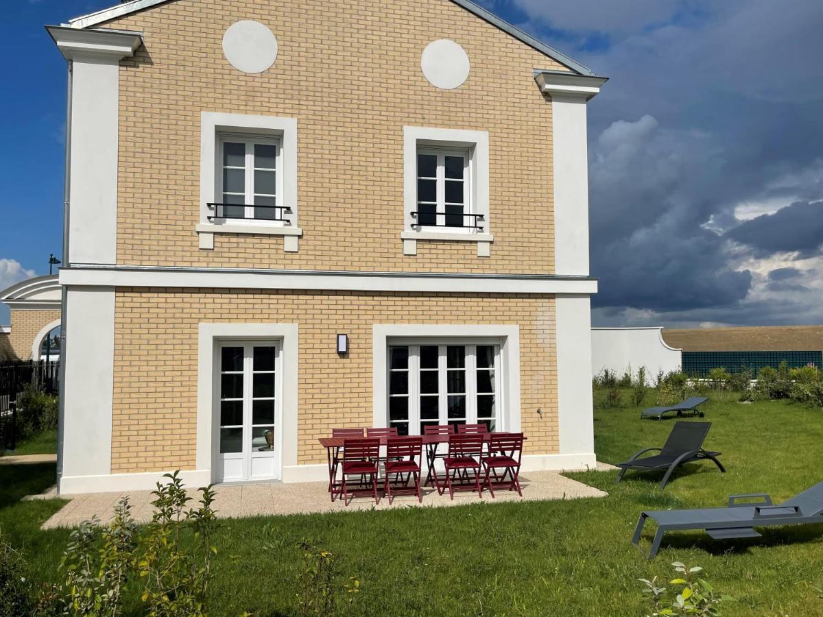 Superbe Villa Au Pied De Disneyland Et Val D'Europe 세리스 외부 사진